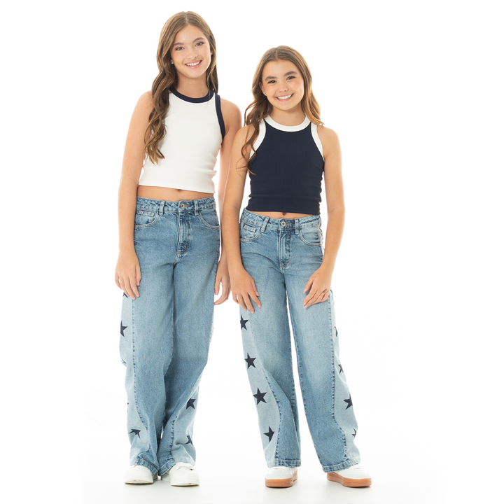 JEAN PARA NIÑAS BOTA RECTA CON DISEÑO DE ESTRELLAS