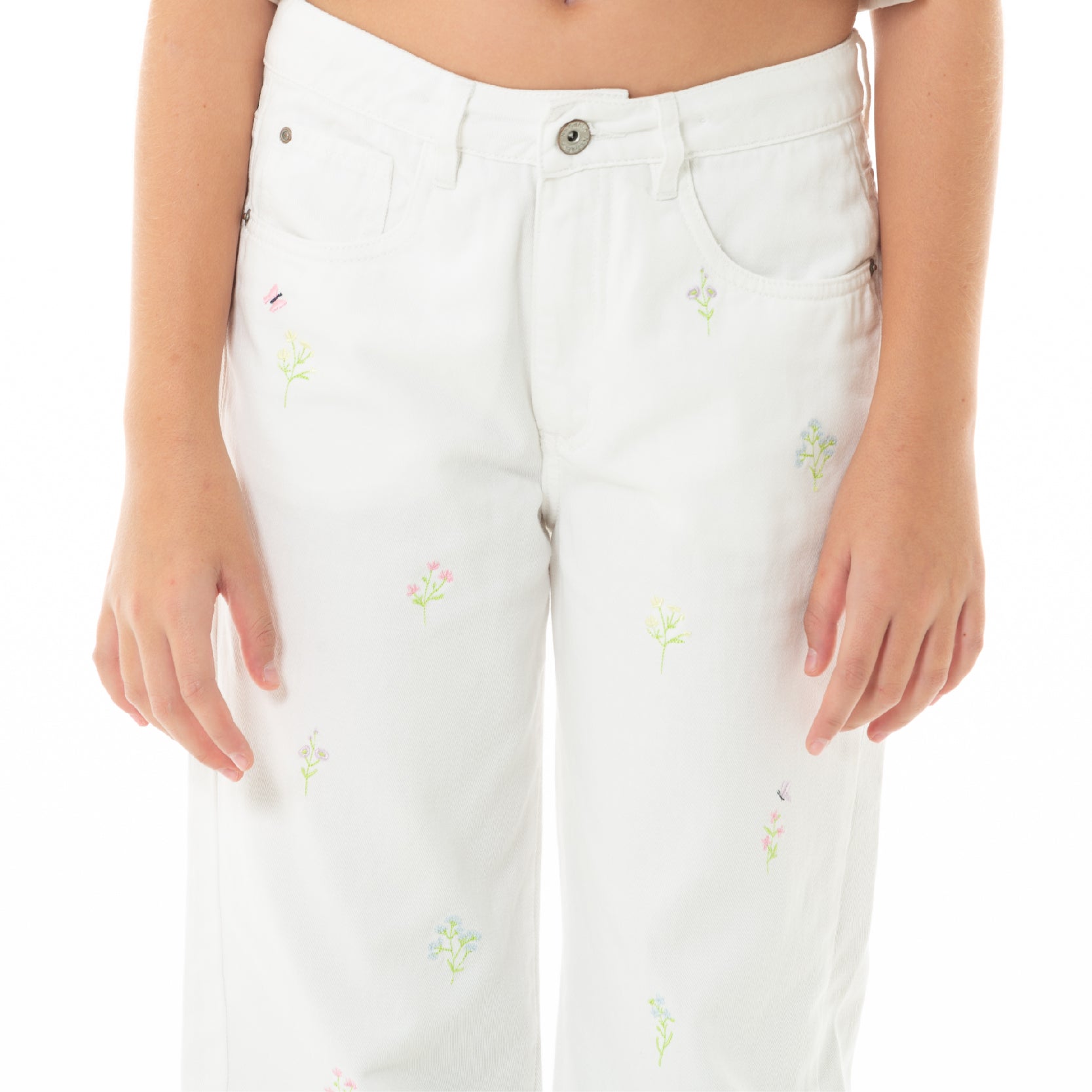 JEAN PARA NIÑAS CON DISEÑOS BORDADOS BOTA RECTA