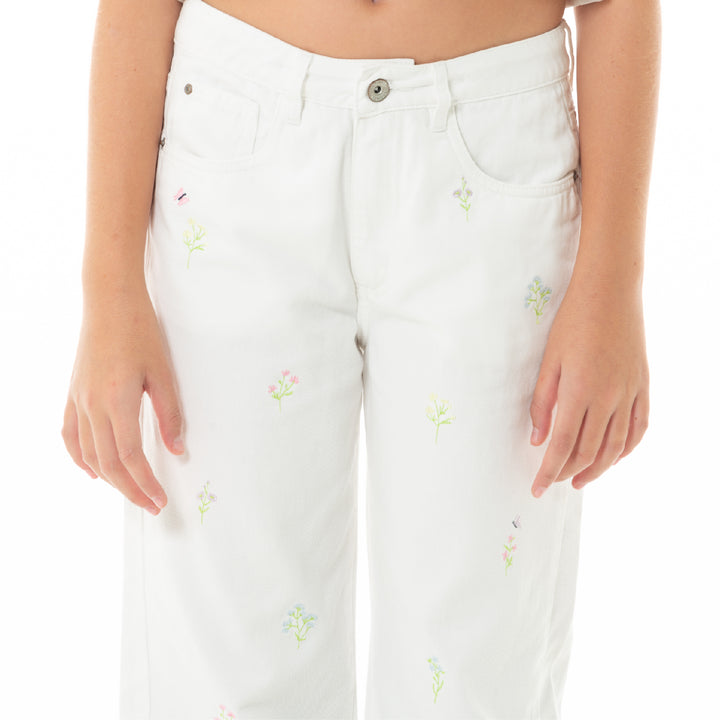JEAN PARA NIÑAS CON DISEÑOS BORDADOS BOTA RECTA