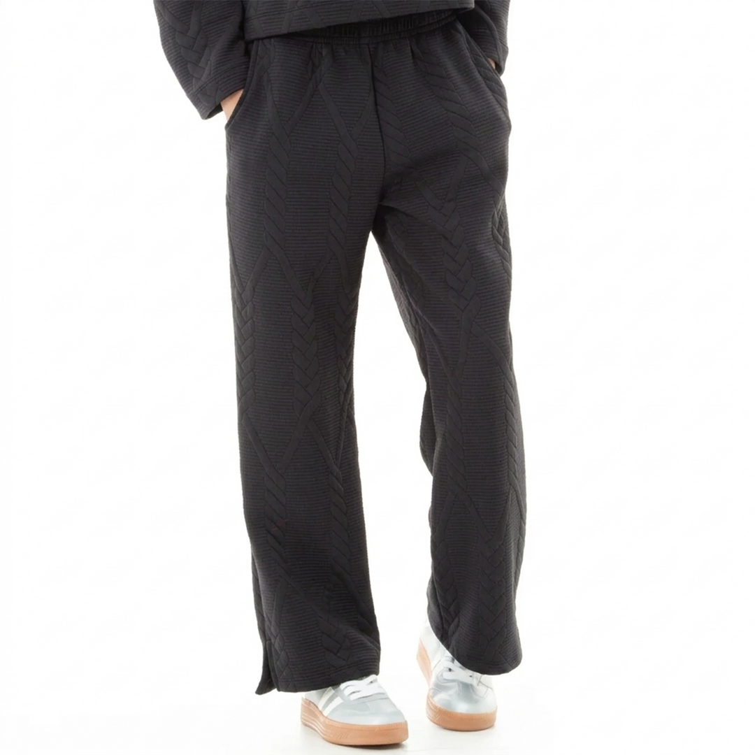 JOGGER PARA NIÑA CON TEXTURA GEOMÉTRICA