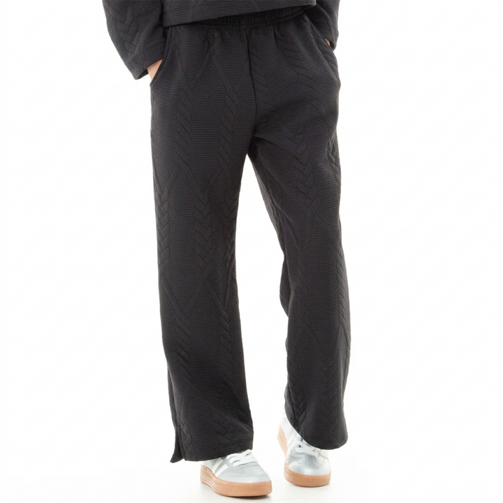 JOGGER PARA NIÑA CON TEXTURA GEOMÉTRICA