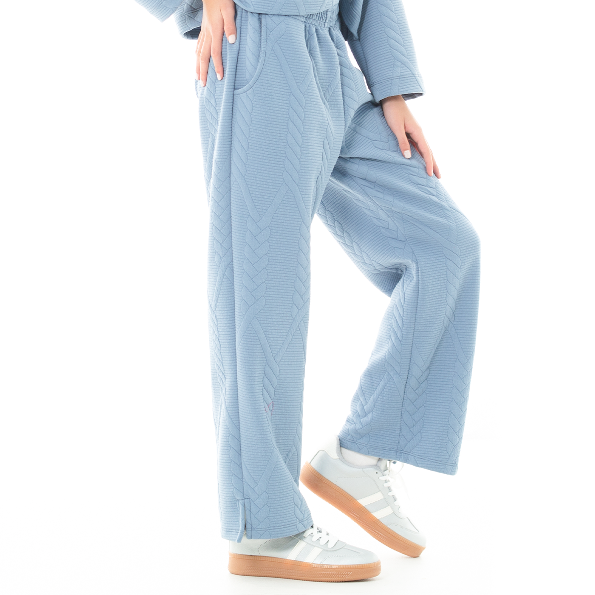 SUDADERA PARA NIÑAS CON DISEÑO TEJIDO TRENZADO - COLOR AZUL