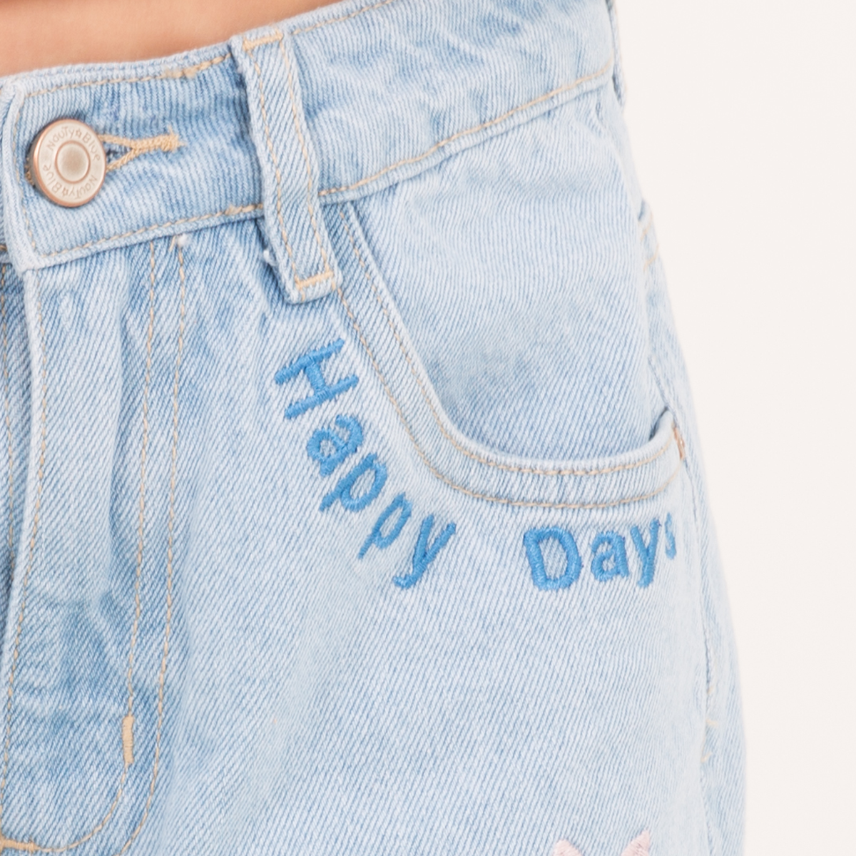 Jean para niñas bota recta con diseños bordados