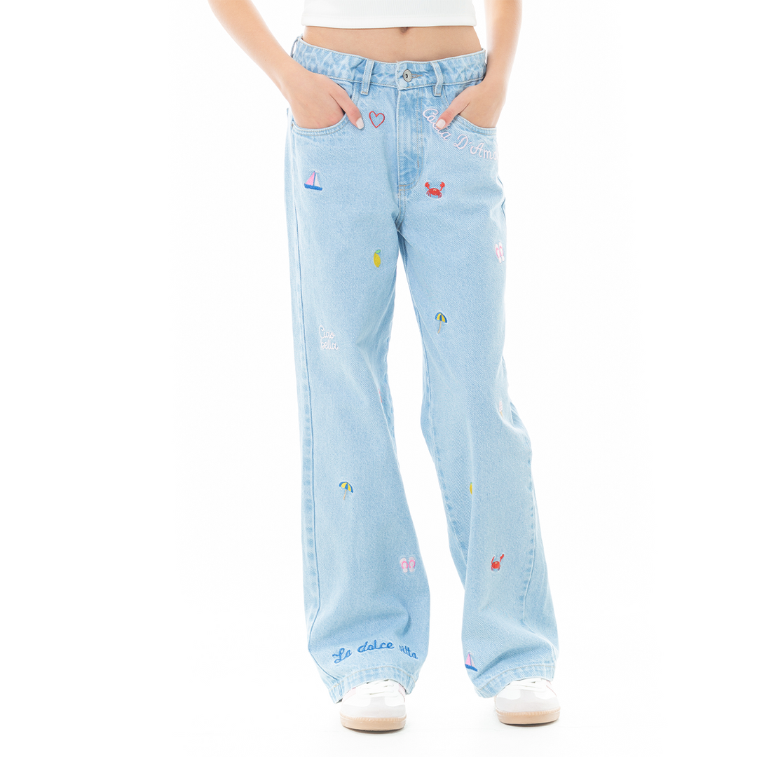 JEAN PARA NIÑAS BOTA RECTA CON DISEÑOS BORDADOS