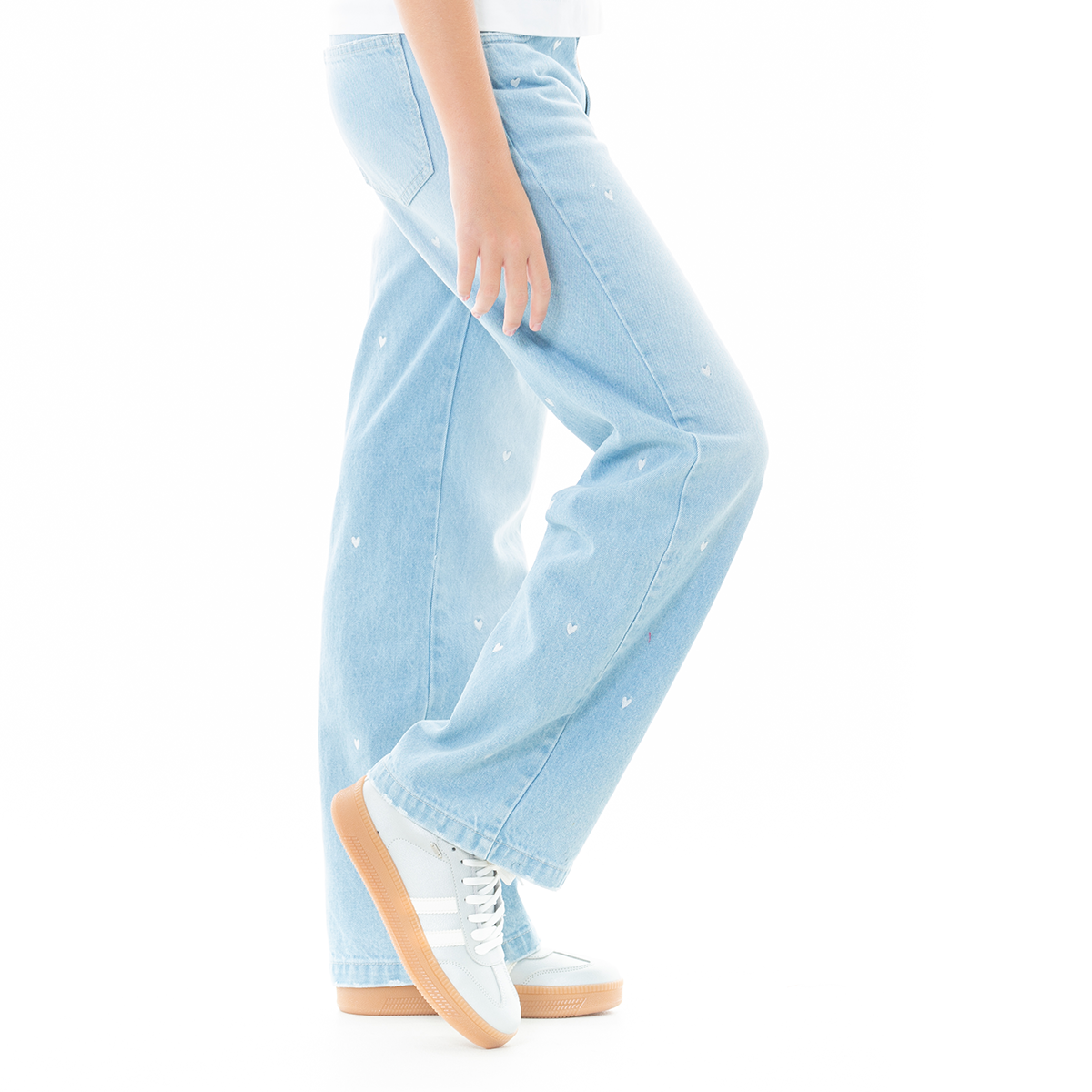 JEAN PARA NIÑAS BOTA RECTA CON DISEÑOS BORDADOS DE CORAZONES