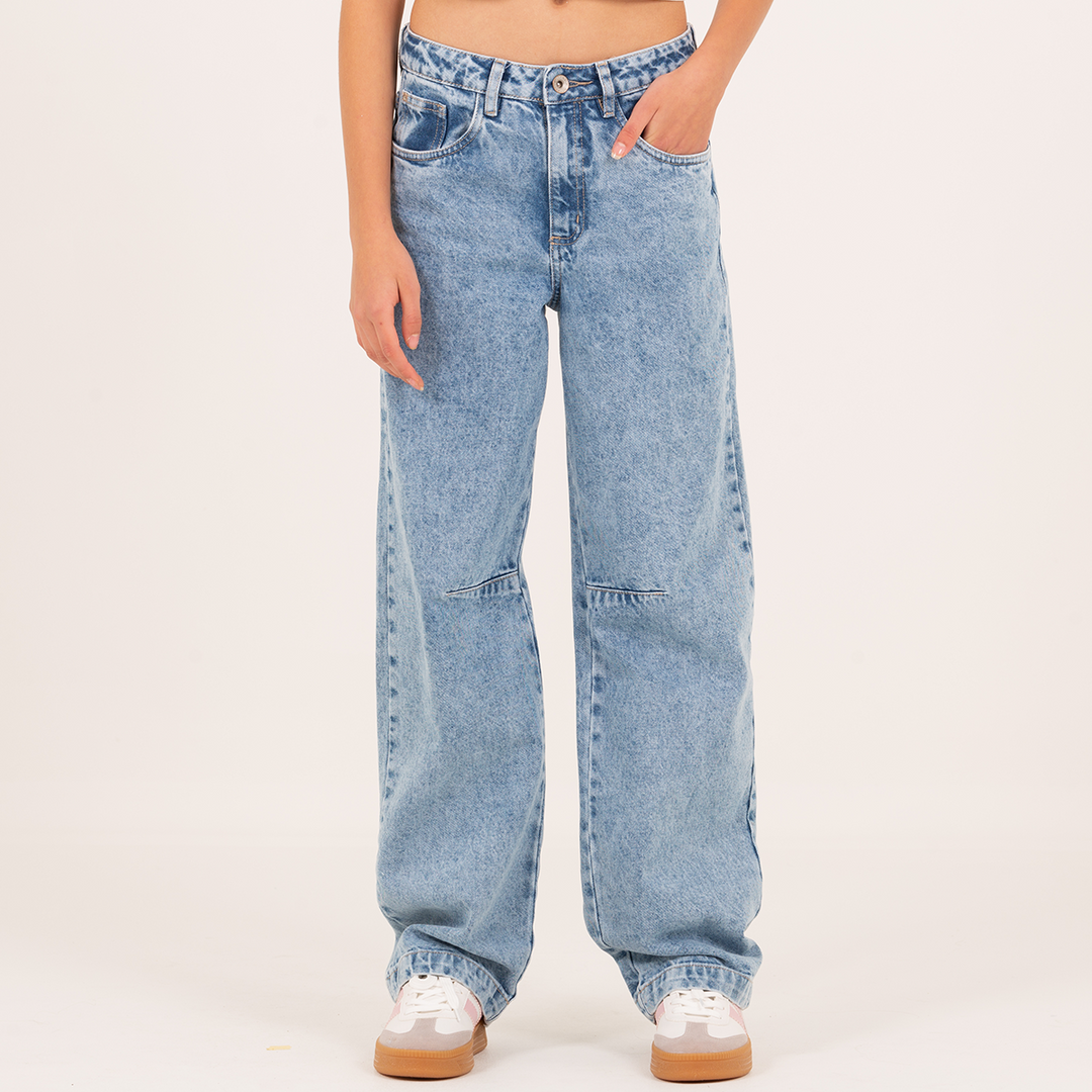 JEAN PARA NIÑAS BOTA RECTA CON DISEÑO BARREL