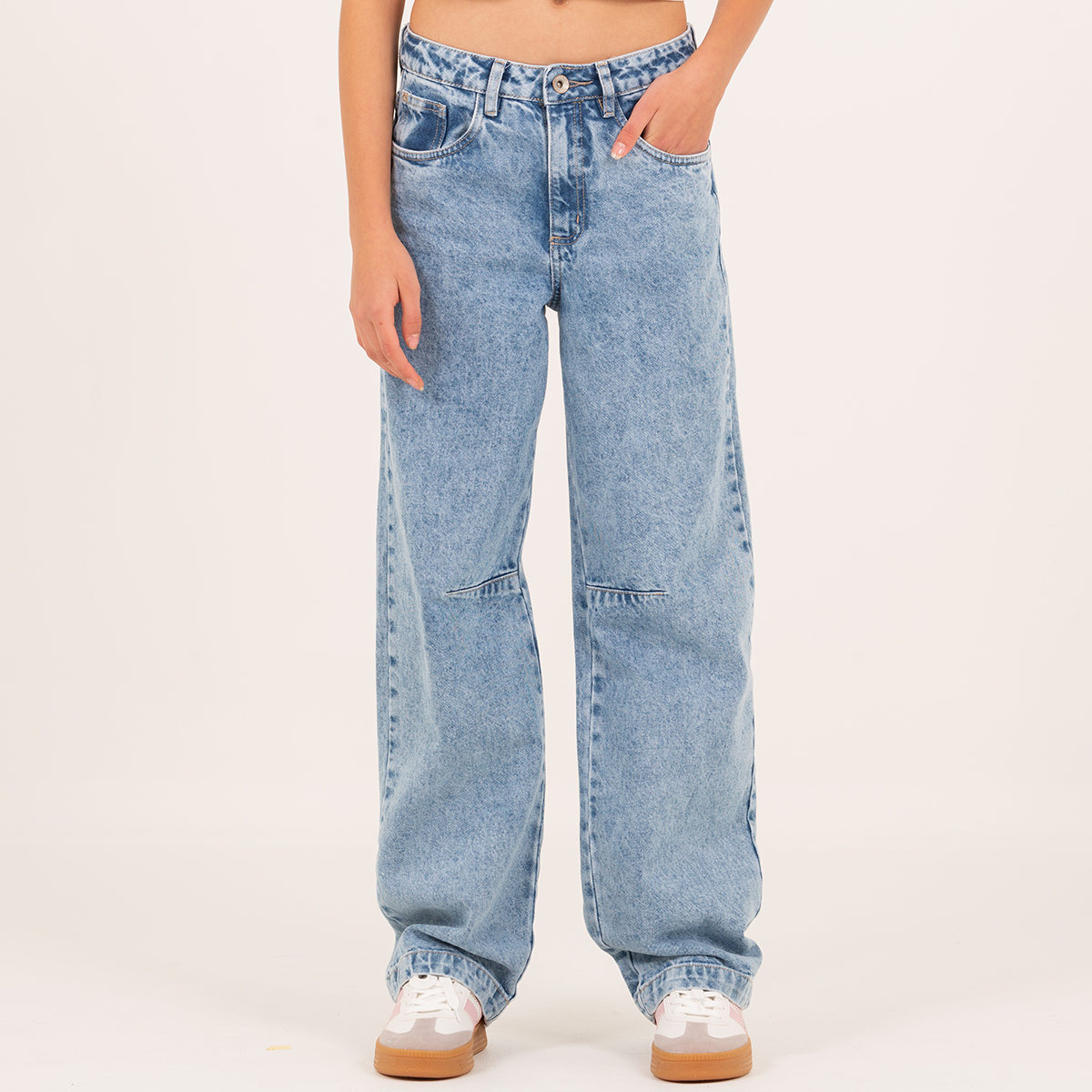 JEAN PARA NIÑAS BOTA RECTA CON DISEÑO BARREL