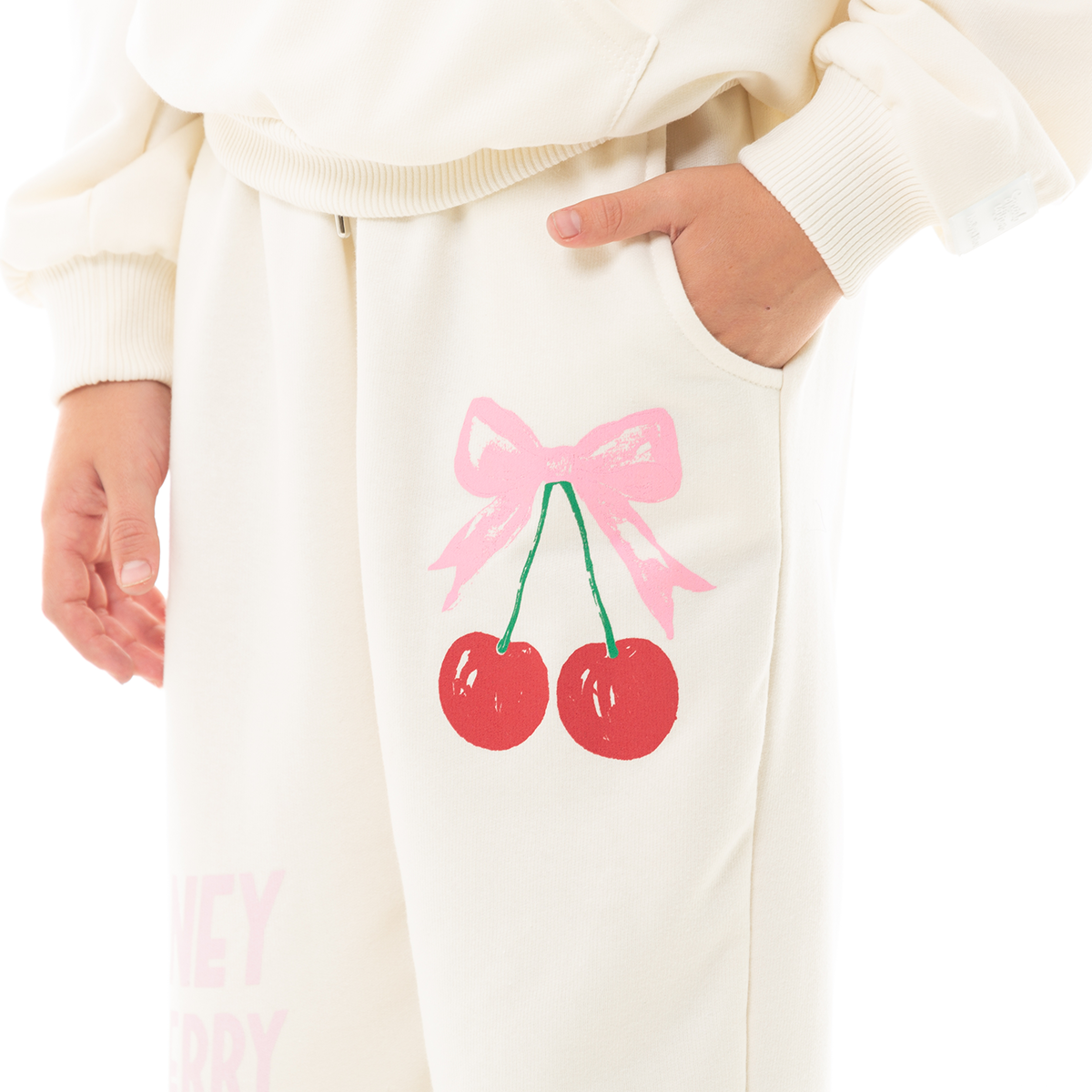 Jogger para niñas cherry club  – Off white