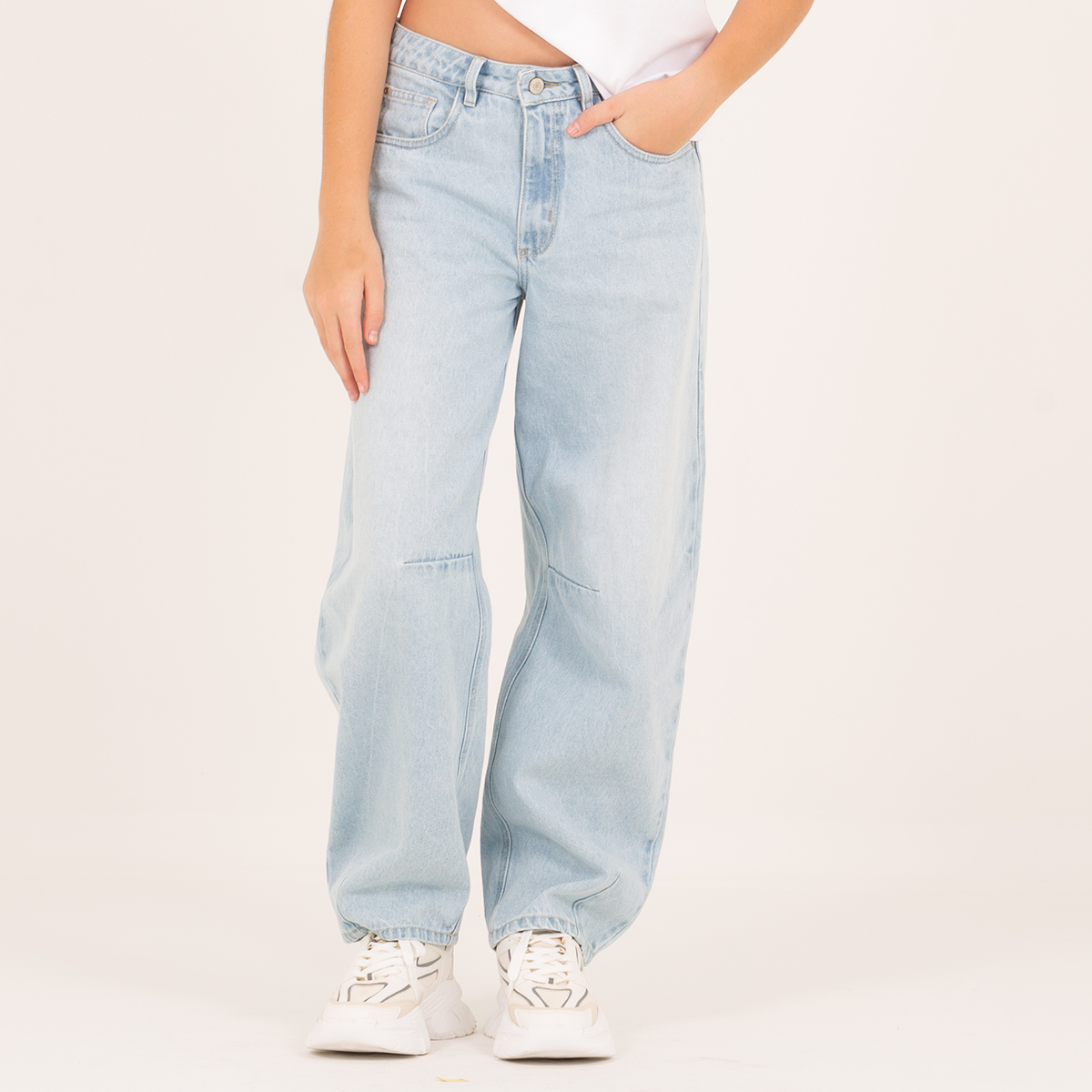 Jean para niñas bota recta de acabado mezclilla