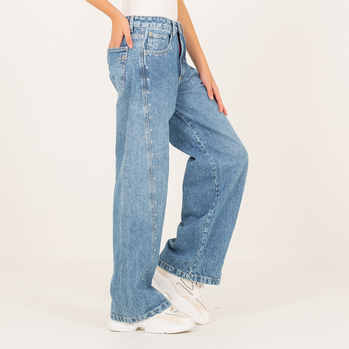 Jean para niñas con taches en forma de estrella - Azul
