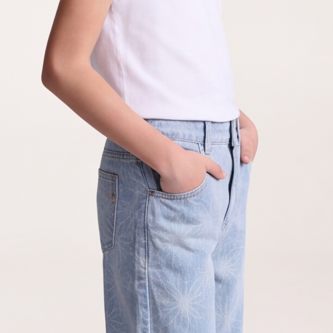 Jean para niñas wide leg con estampado floral - Azul