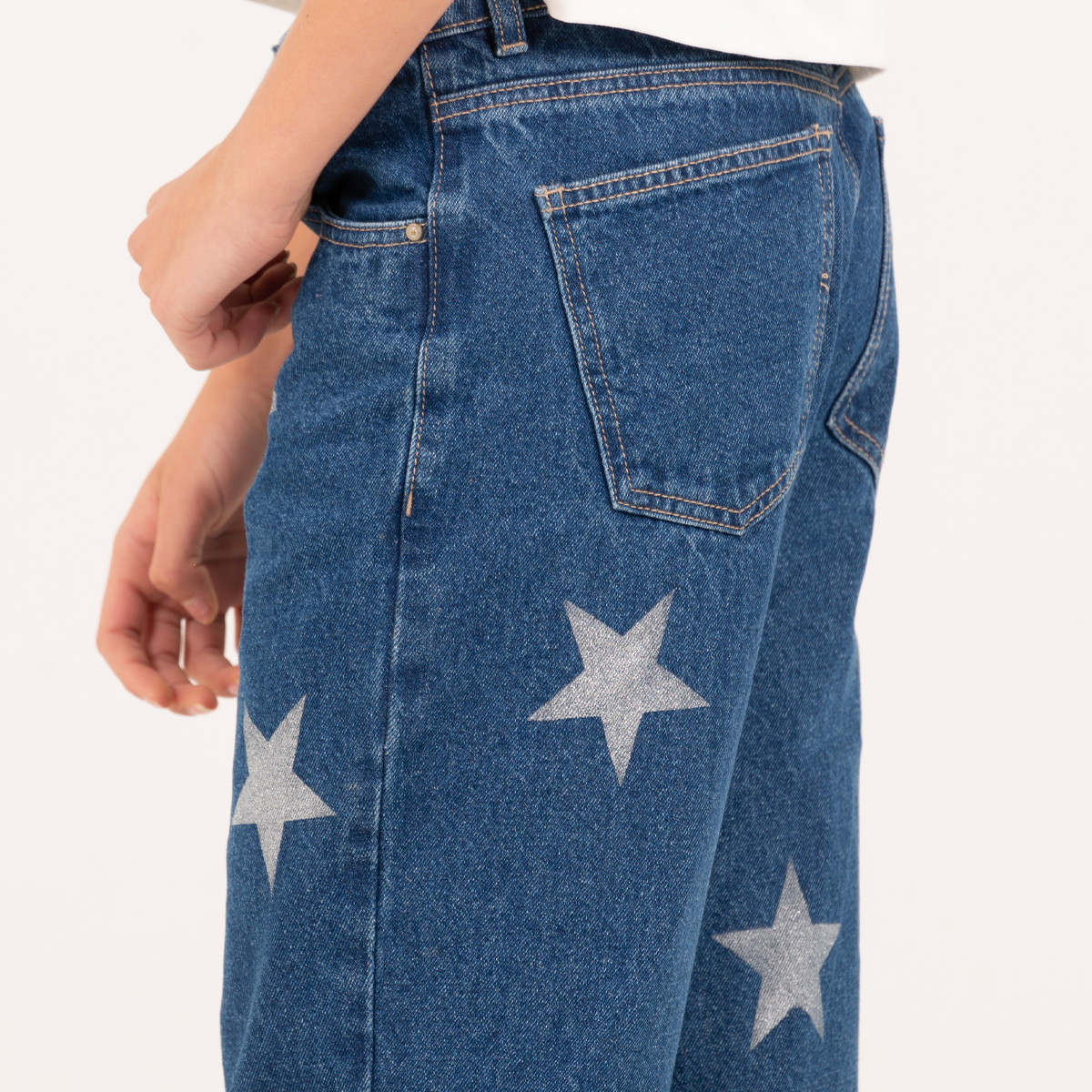 Jean para niñas con diseño de estrellas- Azul