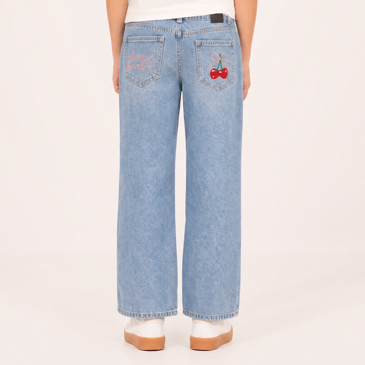 Jean para niñas con diseño bordado - Azul