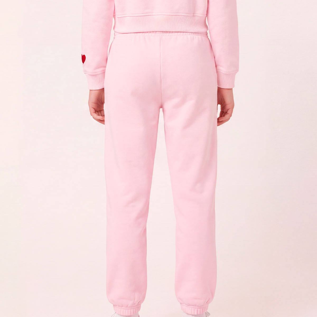 Jogger para niñas con diseño bordado - Rosado