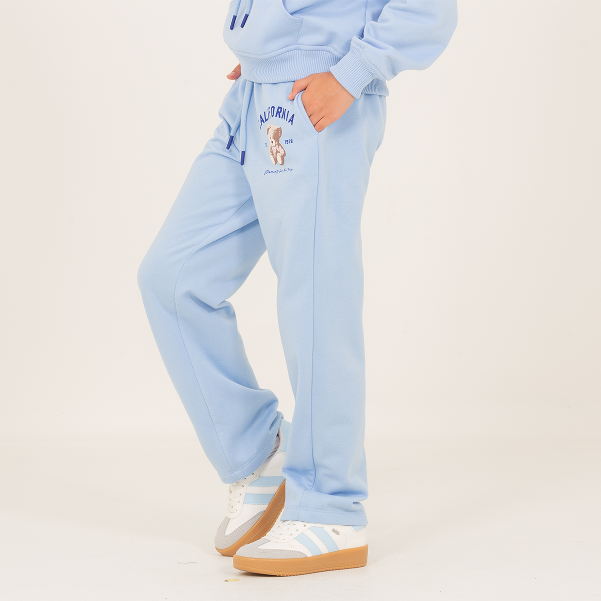 Jogger para niñas con diseño estampado california - Azul