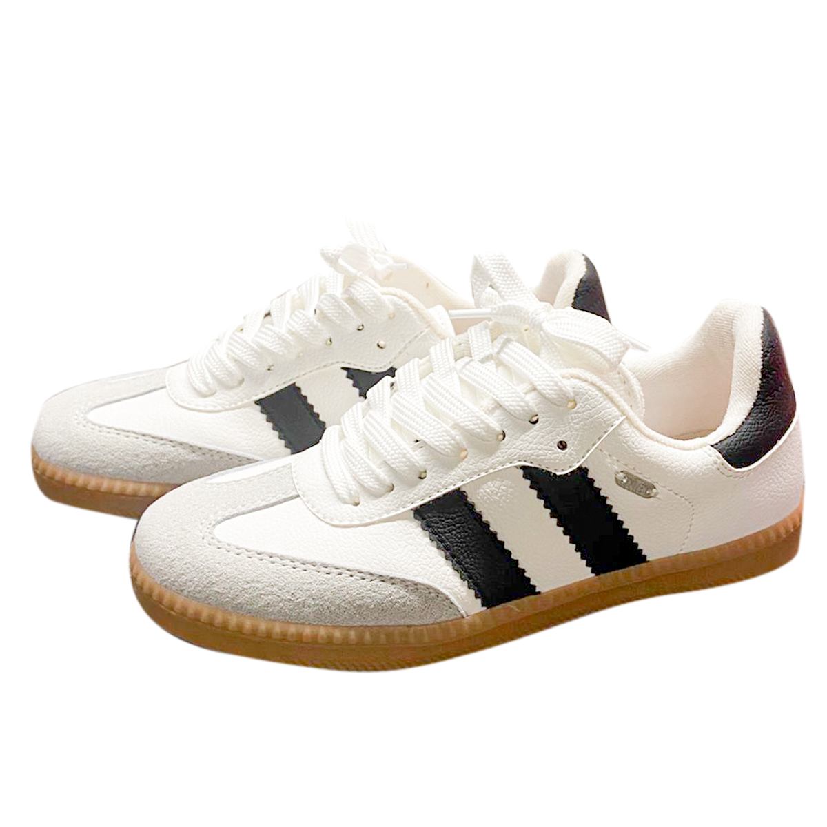 TENIS PARA NIÑAS COLOR BLANCO CON NEGRO