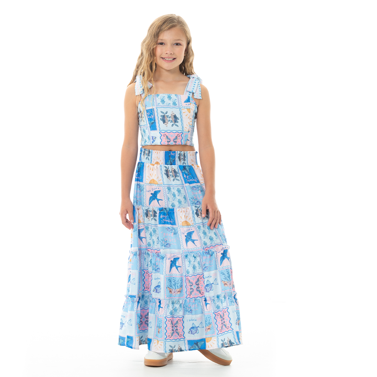 CONJUNTO PARA NIÑAS CROP TOP Y FALDA LARGA CON DISEÑO MARINO