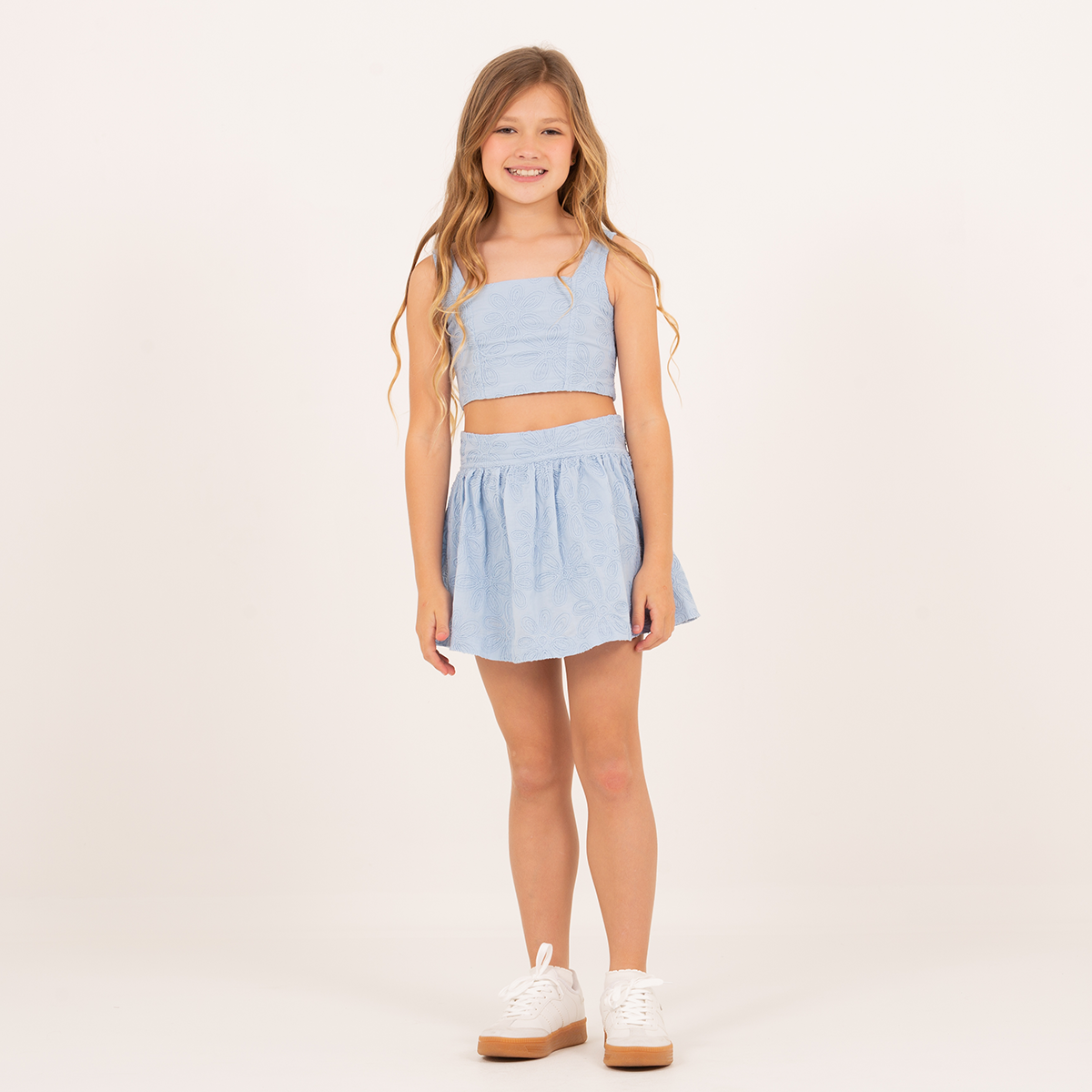 Conjunto para niñas crop top y falda short - Azul claro
