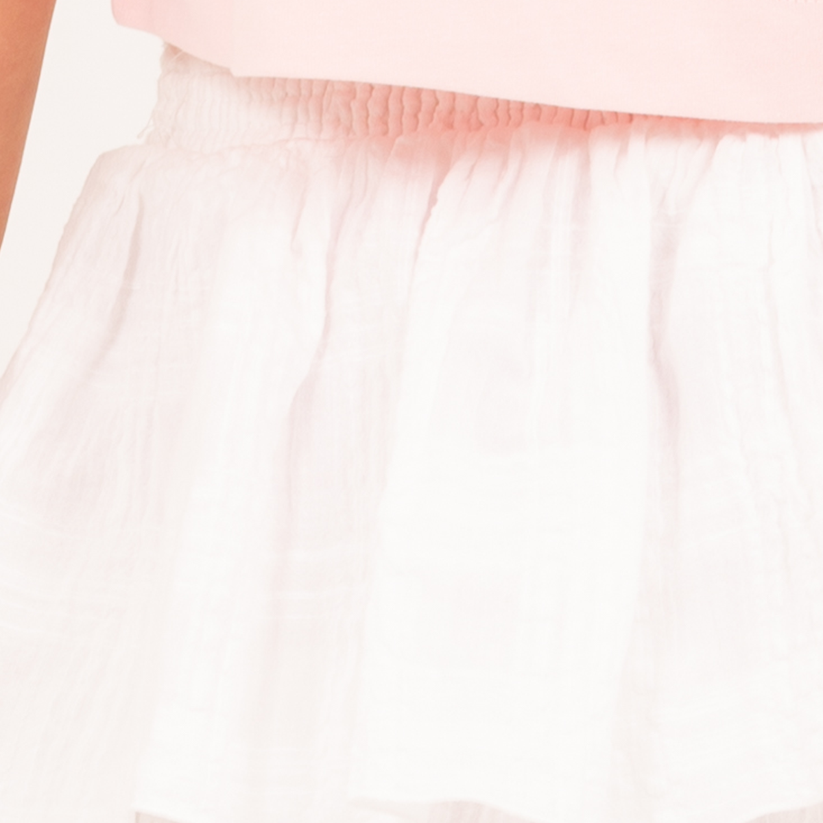 Falda short para niñas con boleros en capas - color blanco