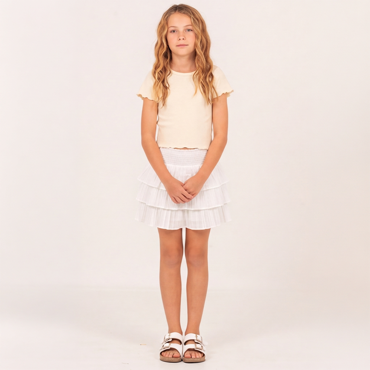 Falda short para niñas con boleros en capas - Beige