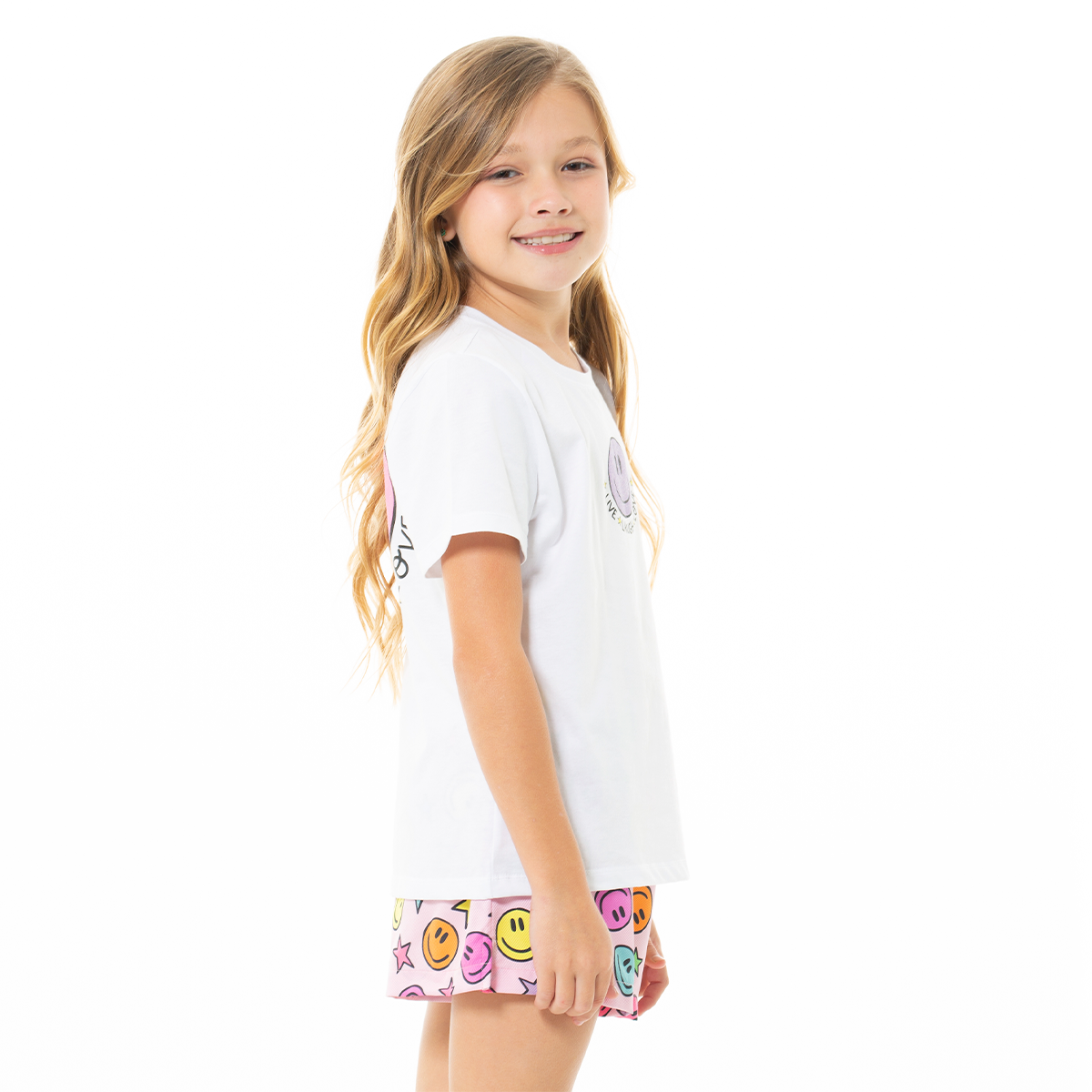 PIJAMA PARA NIÑAS DE SHORT CON DISEÑO DE CARITAS