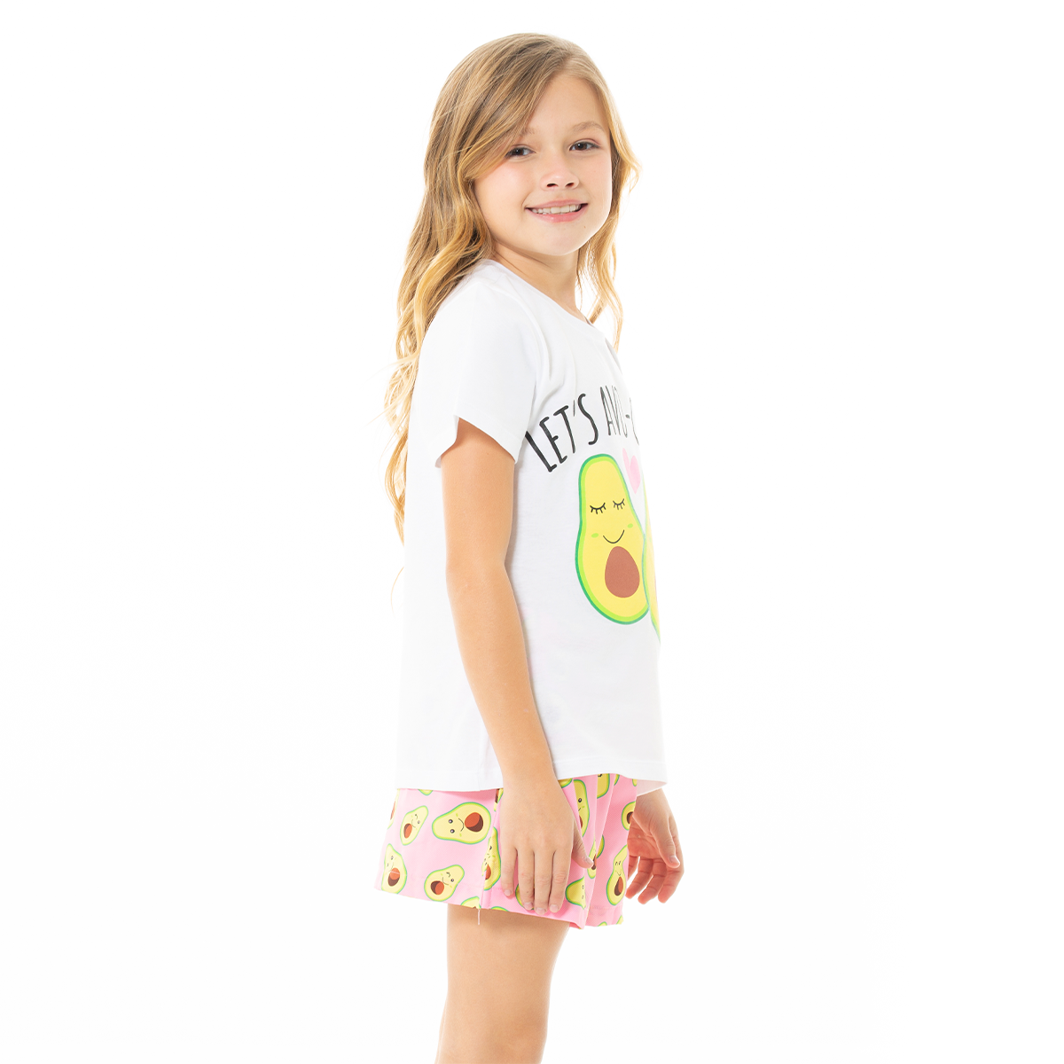 PIJAMA PARA NIÑAS DE SHORT CON DISEÑO DE AGUACATES