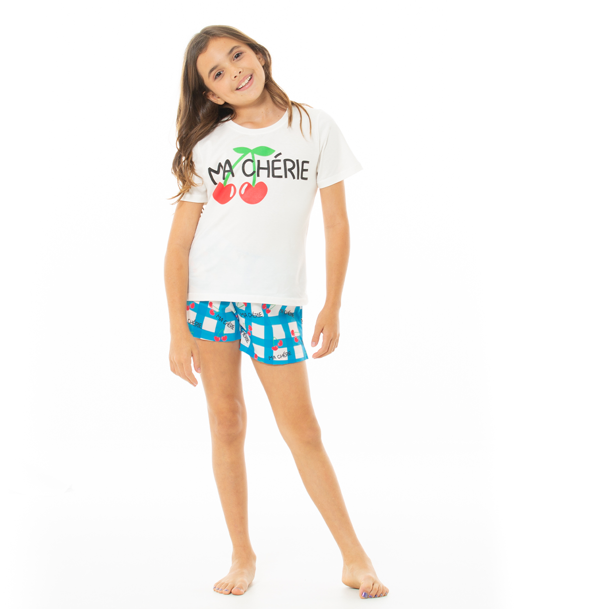 PIJAMA PARA NIÑAS DE SHORT CON DISEÑO DE CEREZAS