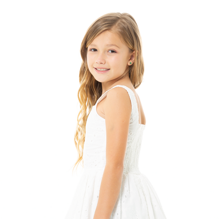 VESTIDO PARA NIÑAS EN OJALILLO CORTO