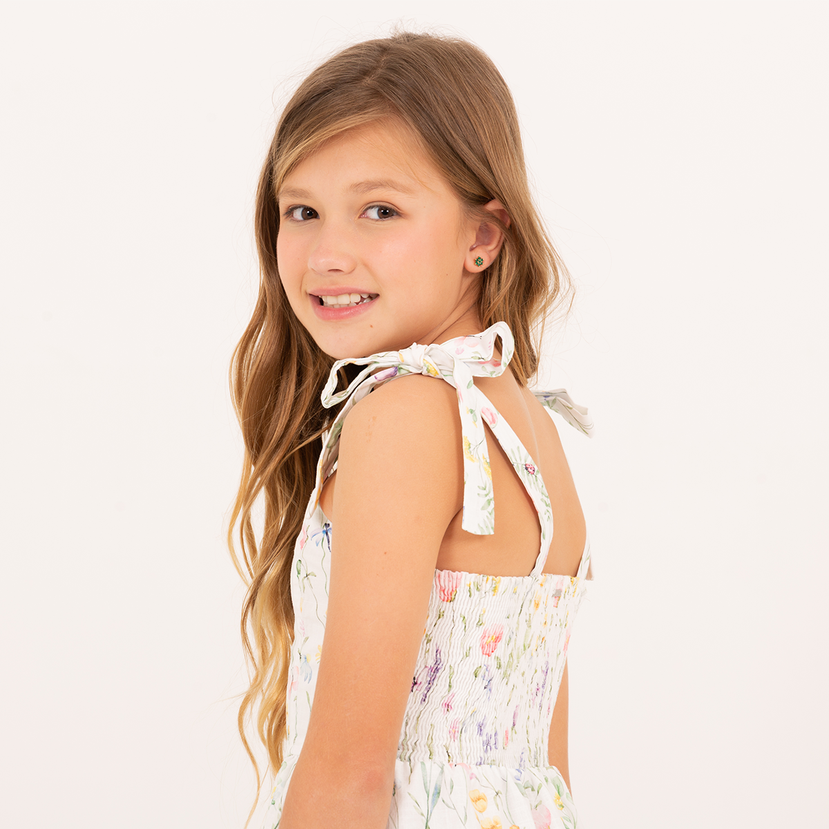 Vestido para niñas largo con diseño florarl
