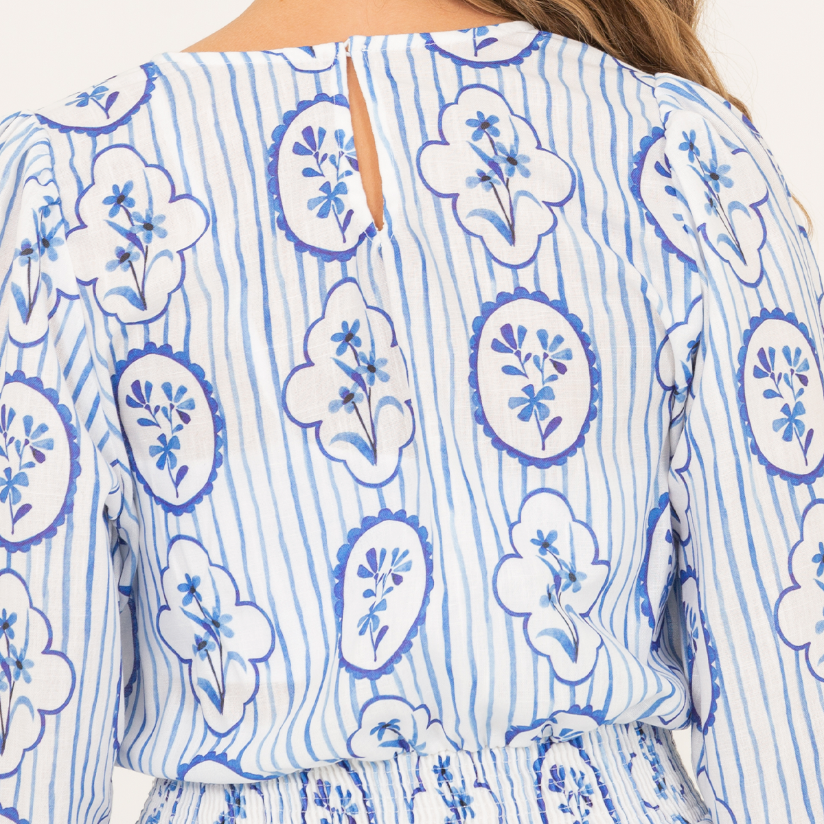 Vestido para niñas con diseño estampado manga larga