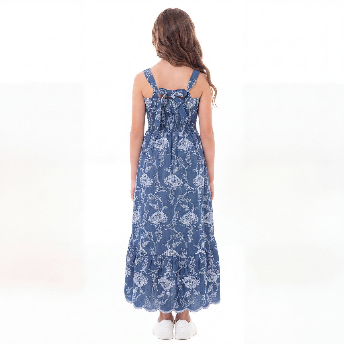 Vestido para niñas largo con diseño bordado floral - Azul