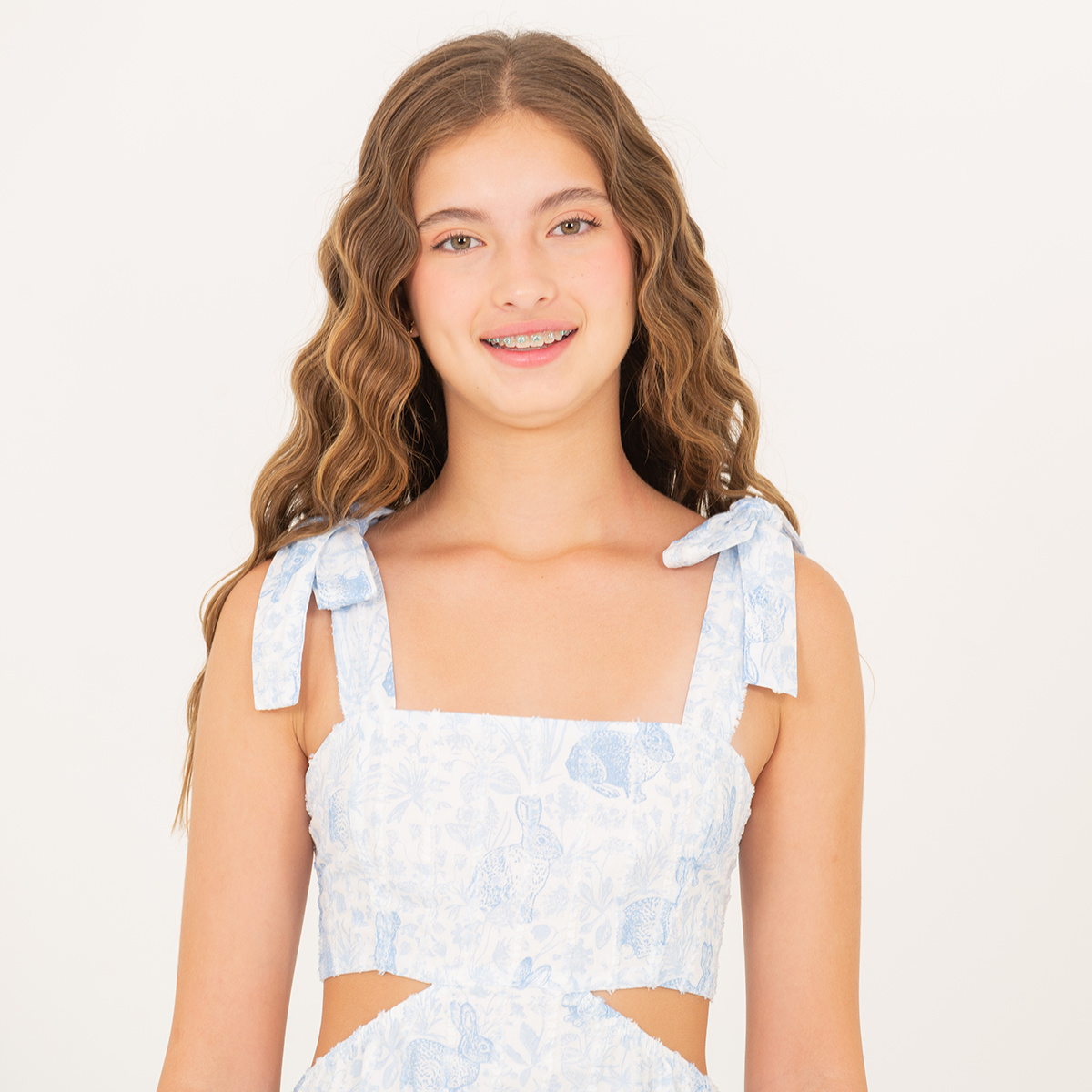 Vestido para niñas largo con diseño estampado de conejos