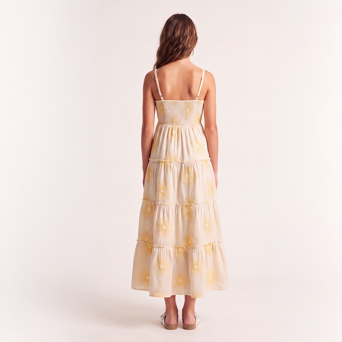Vestido para niñas maxi bordado tono a tono – Amarillo