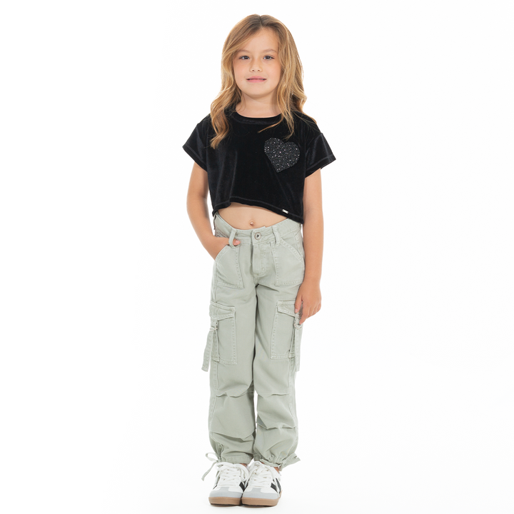 CAMISETA PARA NIÑAS CORTA CON APLIQUE