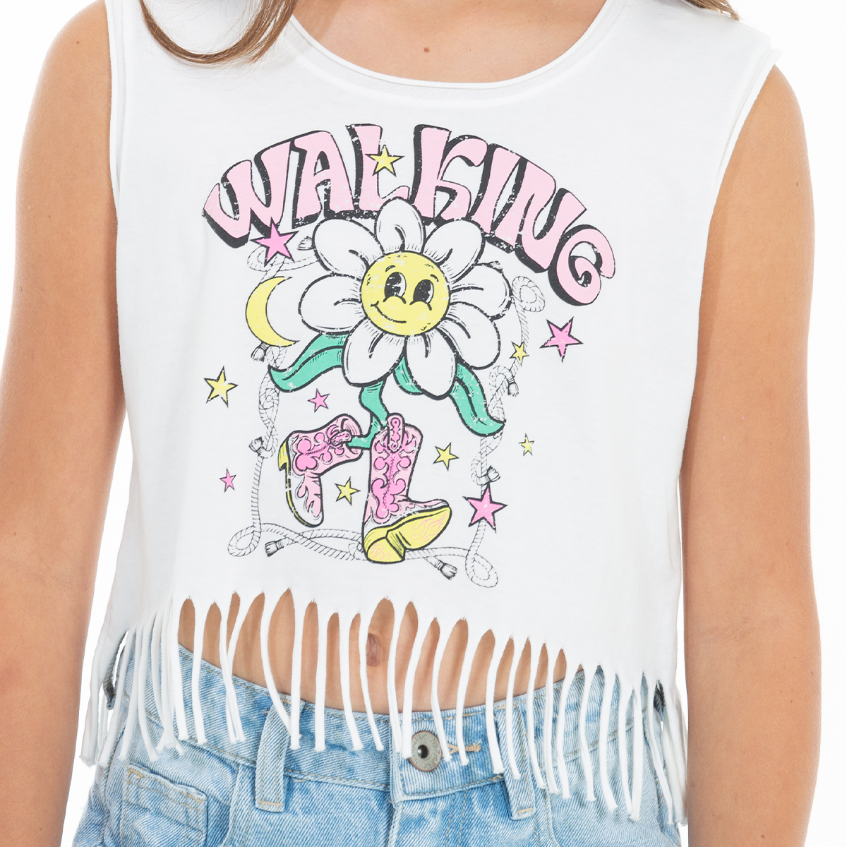 CAMISETA PARA NIÑAS ESTAMPADA CON FLECOS