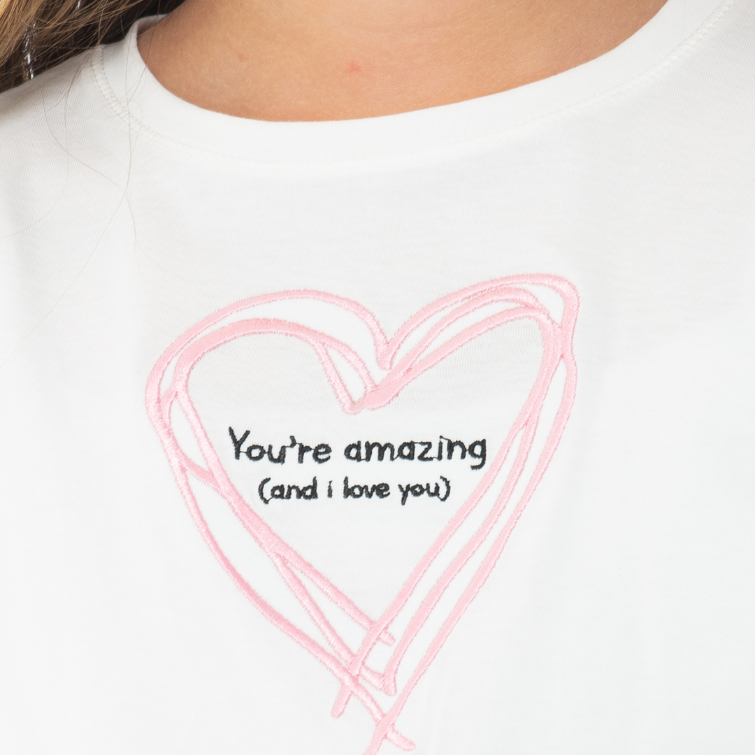 CAMISETA PARA NIÑAS CORTA CON DISEÑO BORDADO