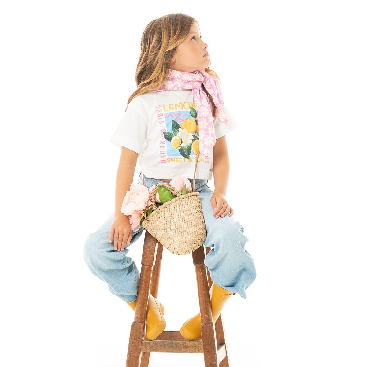 CAMISETA PARA NIÑAS CORTA ESTAMPADA