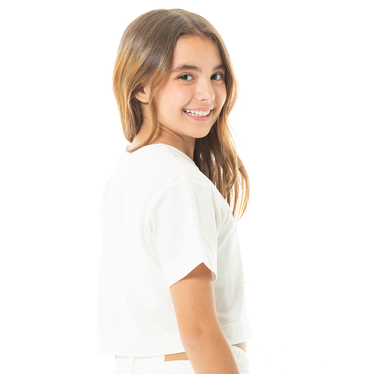 CAMISETA PARA NIÑAS CORTA CON BORDADO Y ESTAMPADO