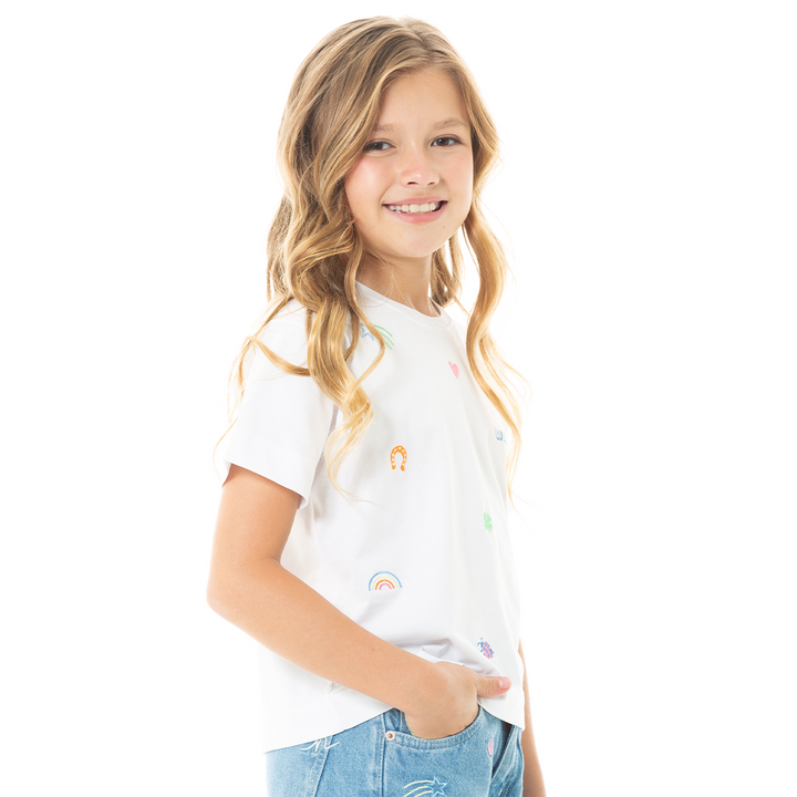 CAMISETA PARA NIÑAS CON DISEÑOS BORDADOS
