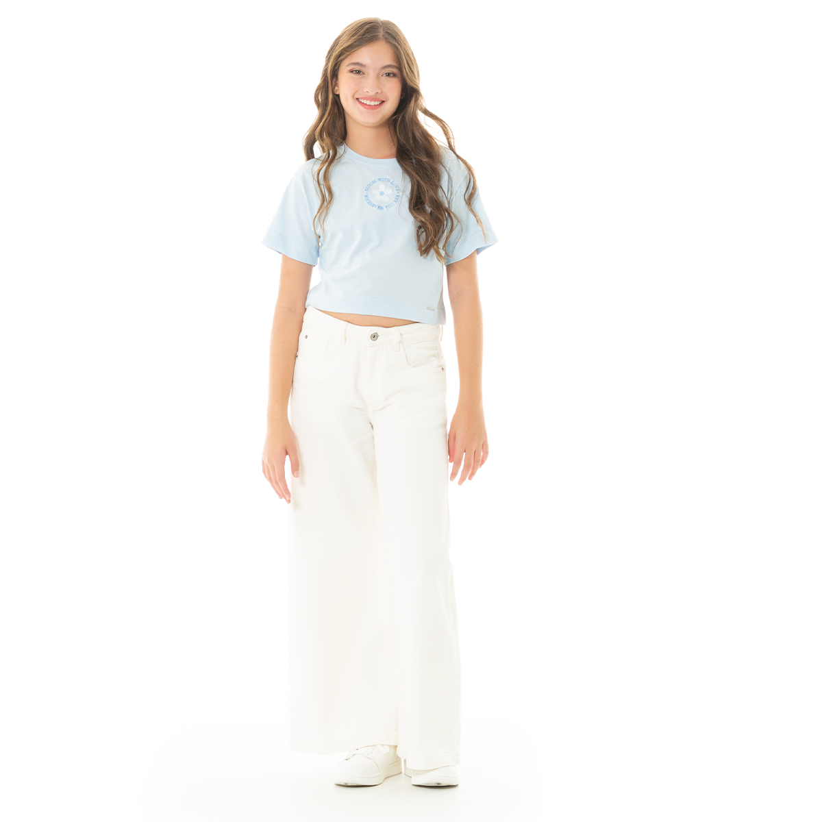 CAMISETA PARA NIÑAS CON DISEÑO BORDADO