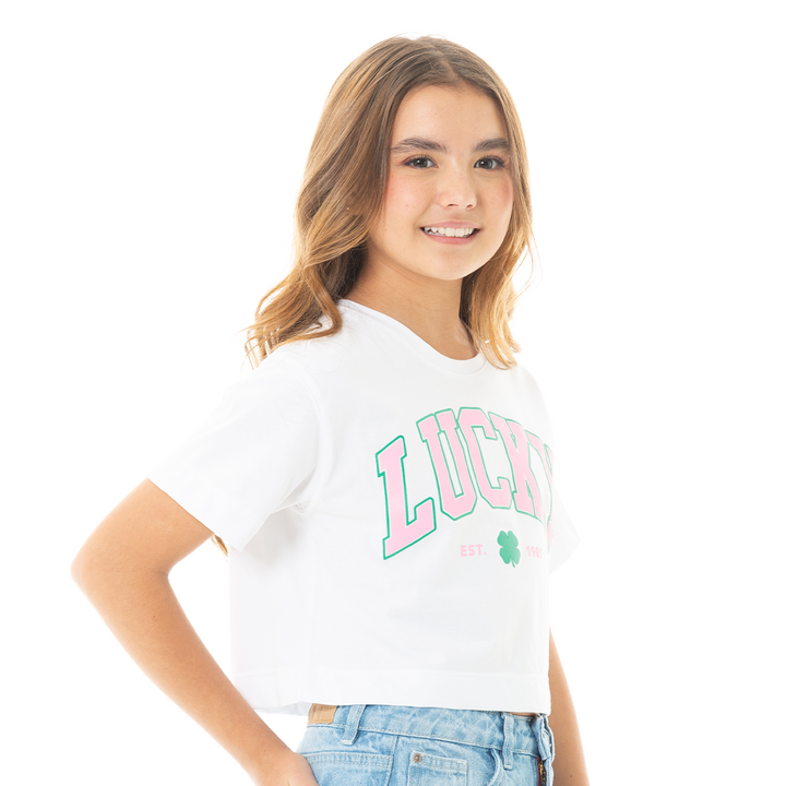 CAMISETA CROP PARA NIÑA CON DISEÑO ESTAMPADO BLANCA