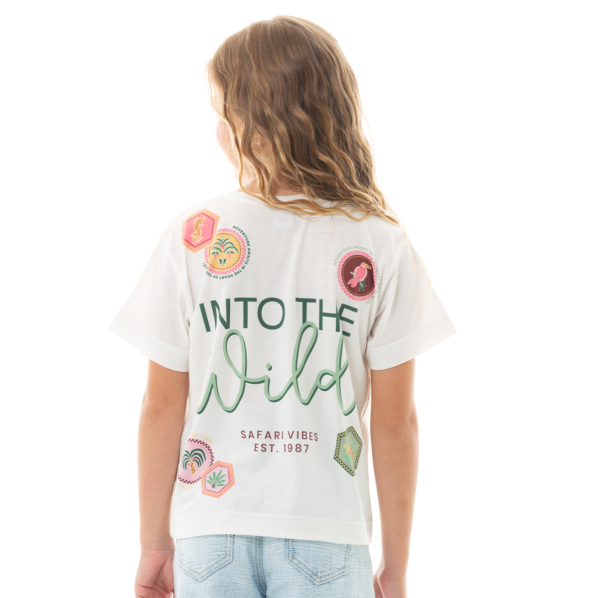 CAMISETA PARA NIÑAS CON ESTAMPADO SAFARI
