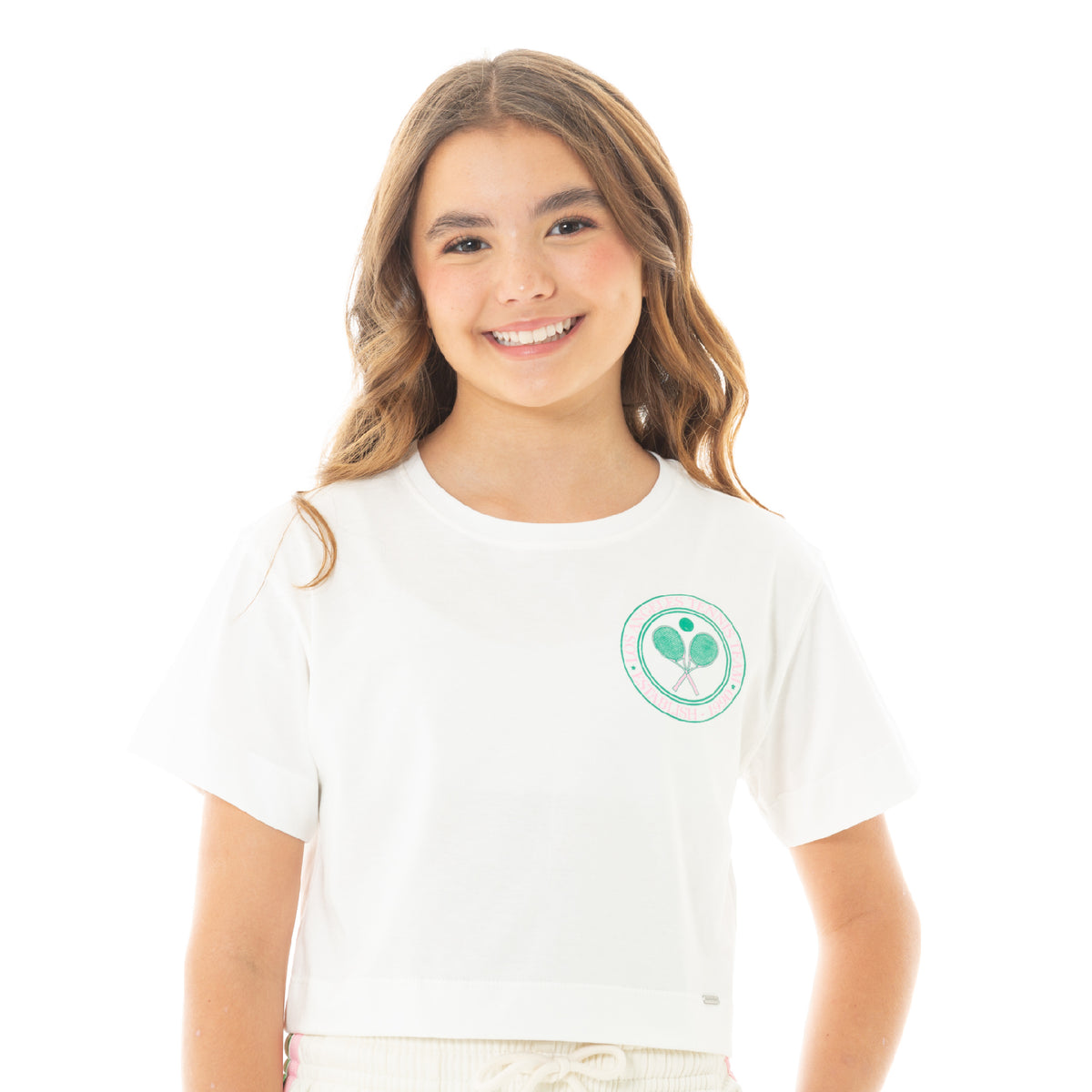 CAMISETA CROP PARA NIÑA CON DISEÑO ESTAMPADO -  BLANCA