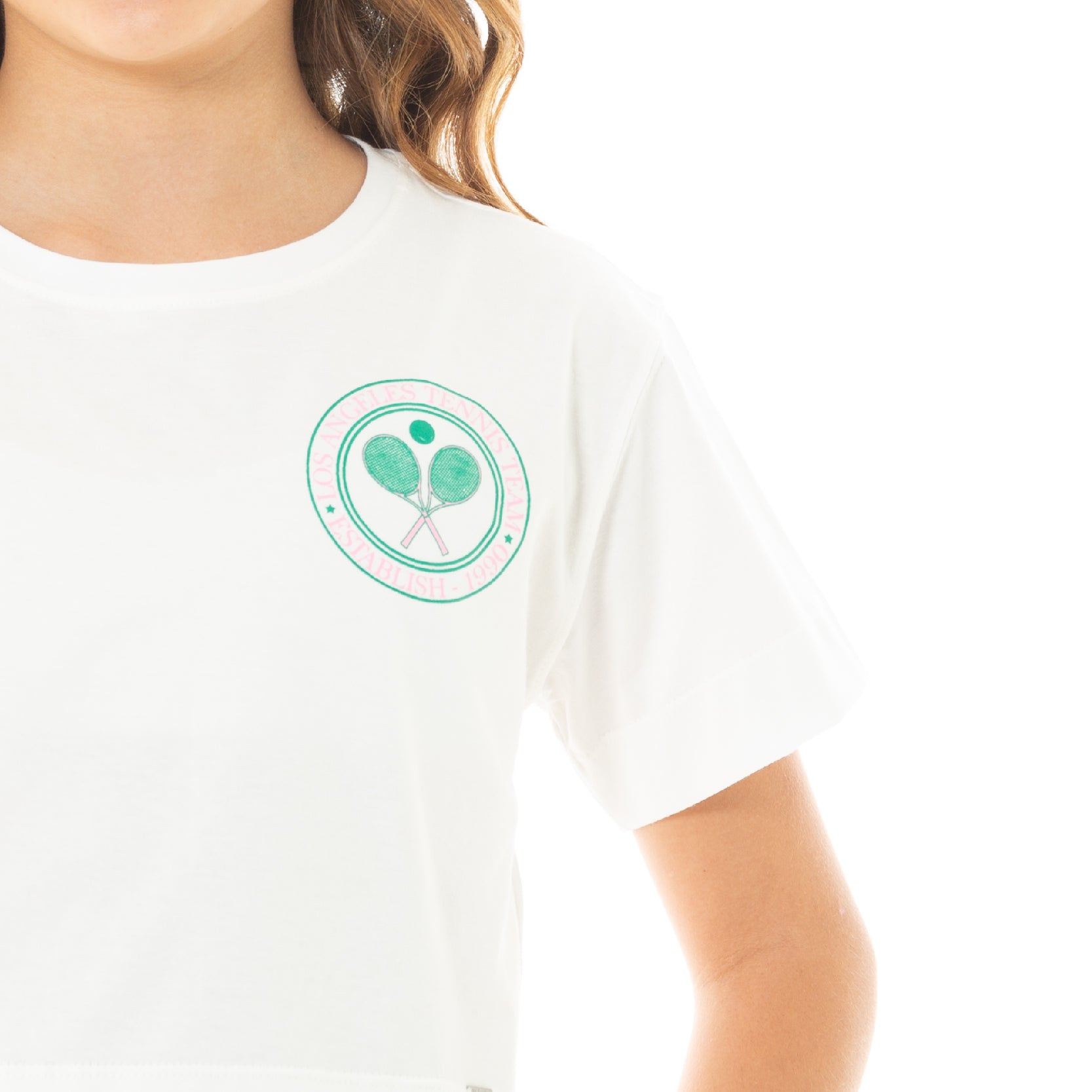 CAMISETA CROP PARA NIÑA CON DISEÑO ESTAMPADO -  BLANCA
