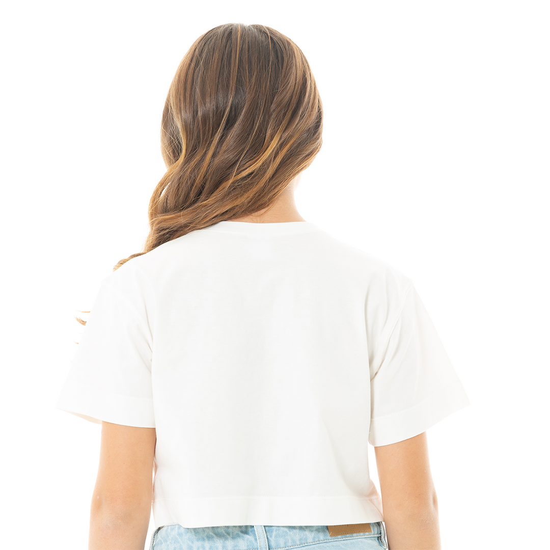 CAMISETA CROP PARA NIÑA CON BORDADO KEEP LOOKING UP
