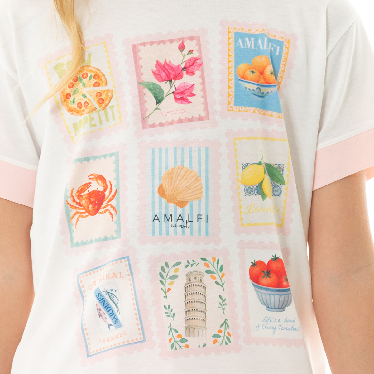 CAMISETA PARA NIÑAS CON DISEÑOS DE POSTALES