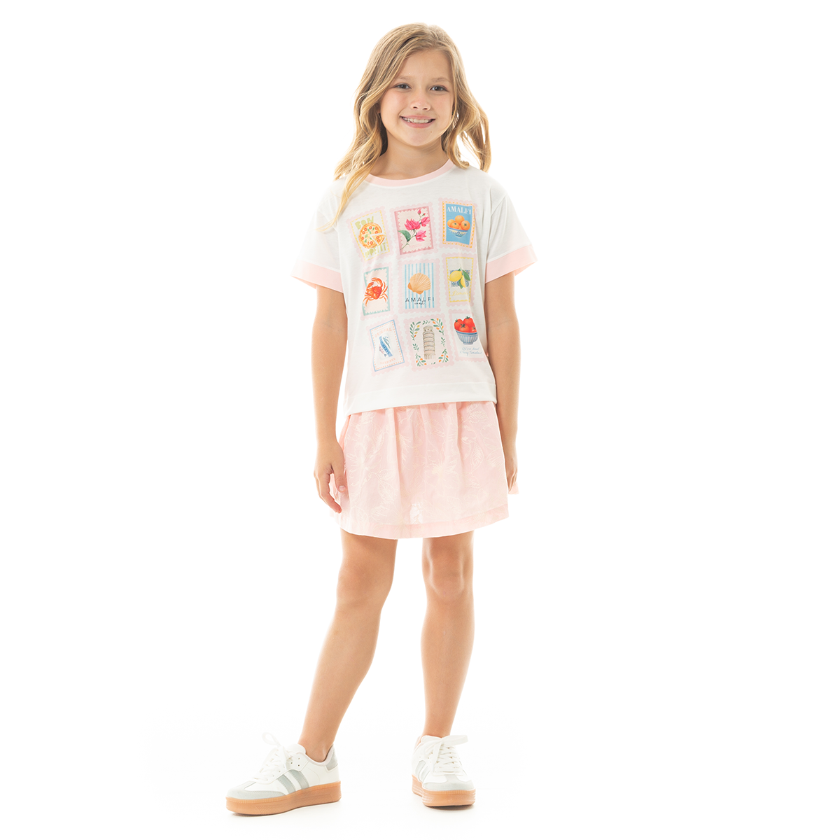 CAMISETA PARA NIÑAS CON DISEÑOS DE POSTALES