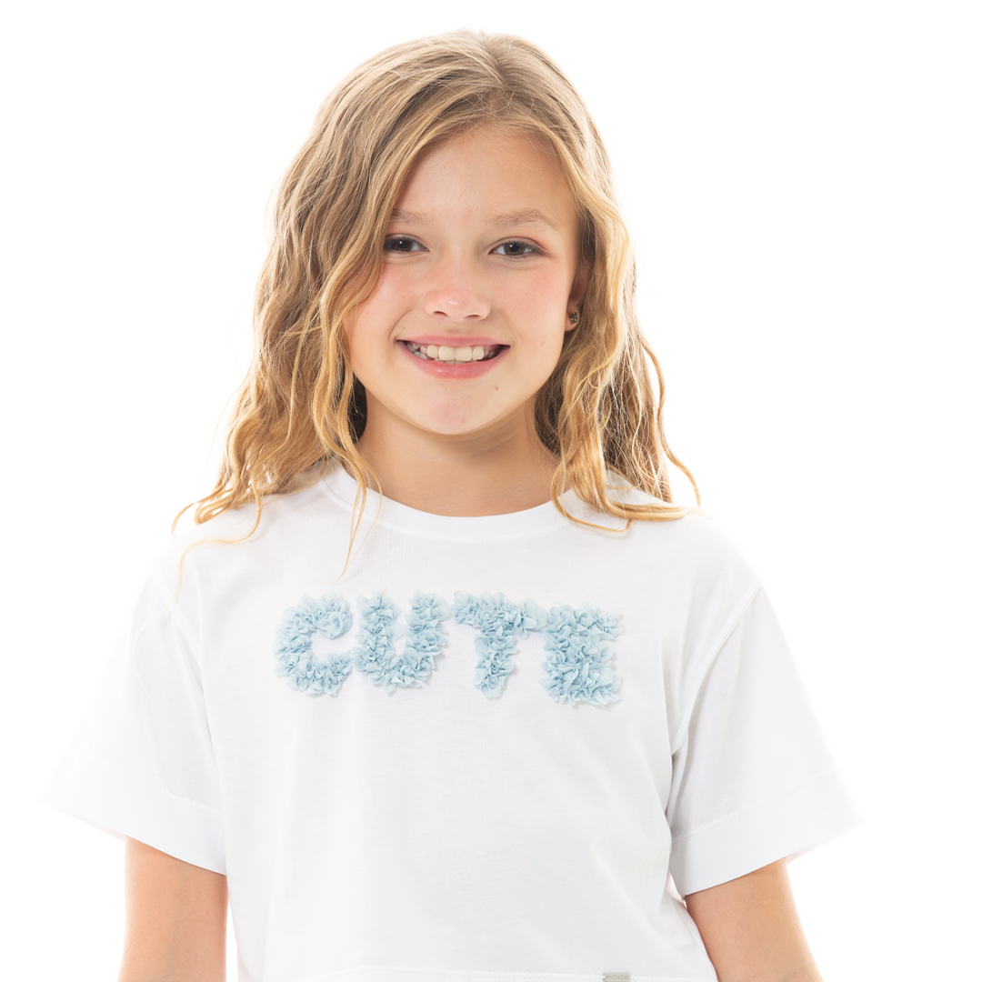 CAMISETA TIPO CROP PARA NIÑA CON APLIQUE - CUTE