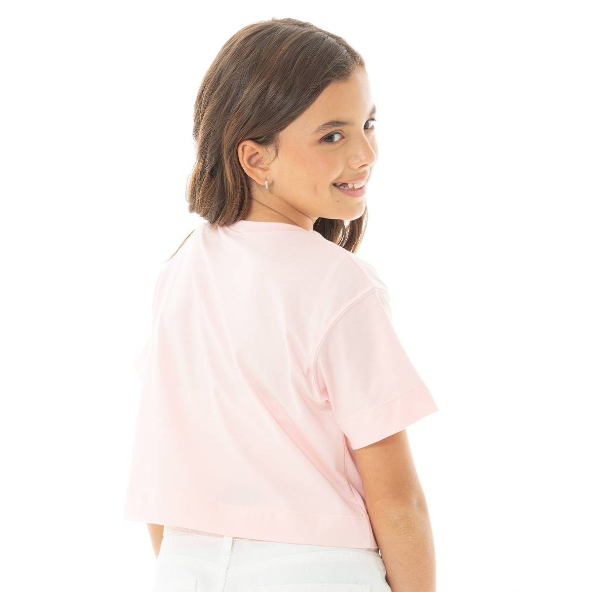 CAMISETA CROP PARA NIÑAS CON DISEÑO BORDADO