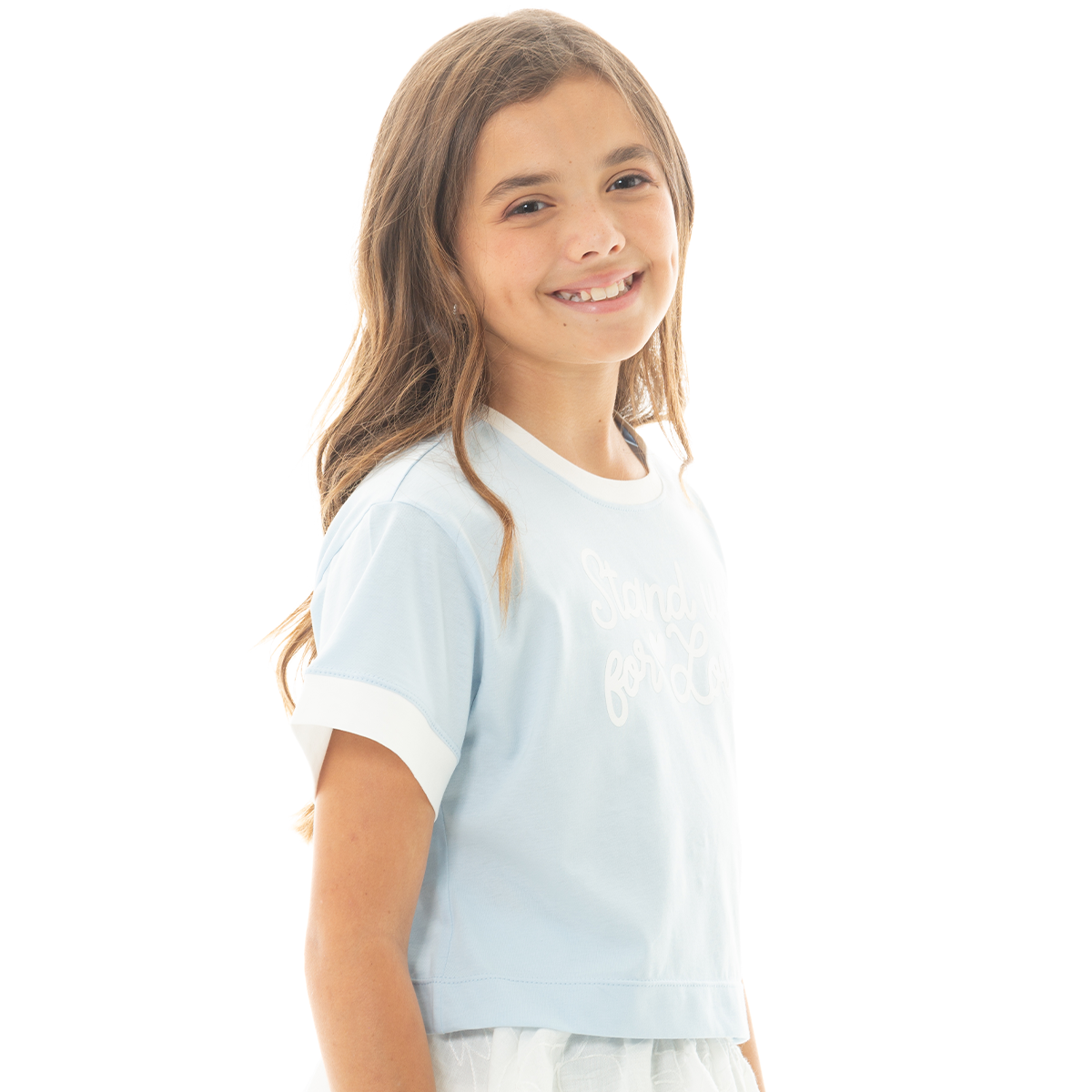 CAMISETA CROP PARA NIÑAS CON DISEÑO ESTAMPADO